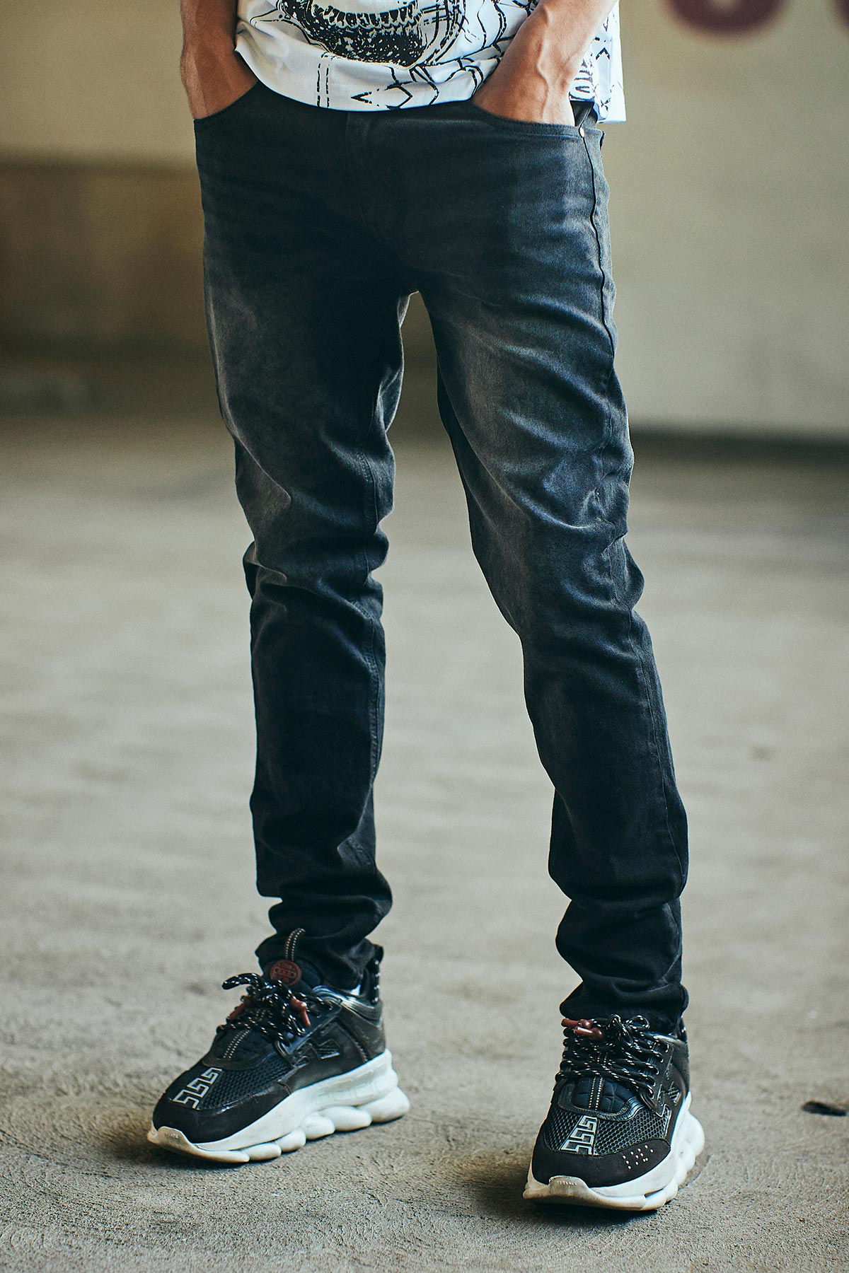 EVERYDAY SKINNY JEANS