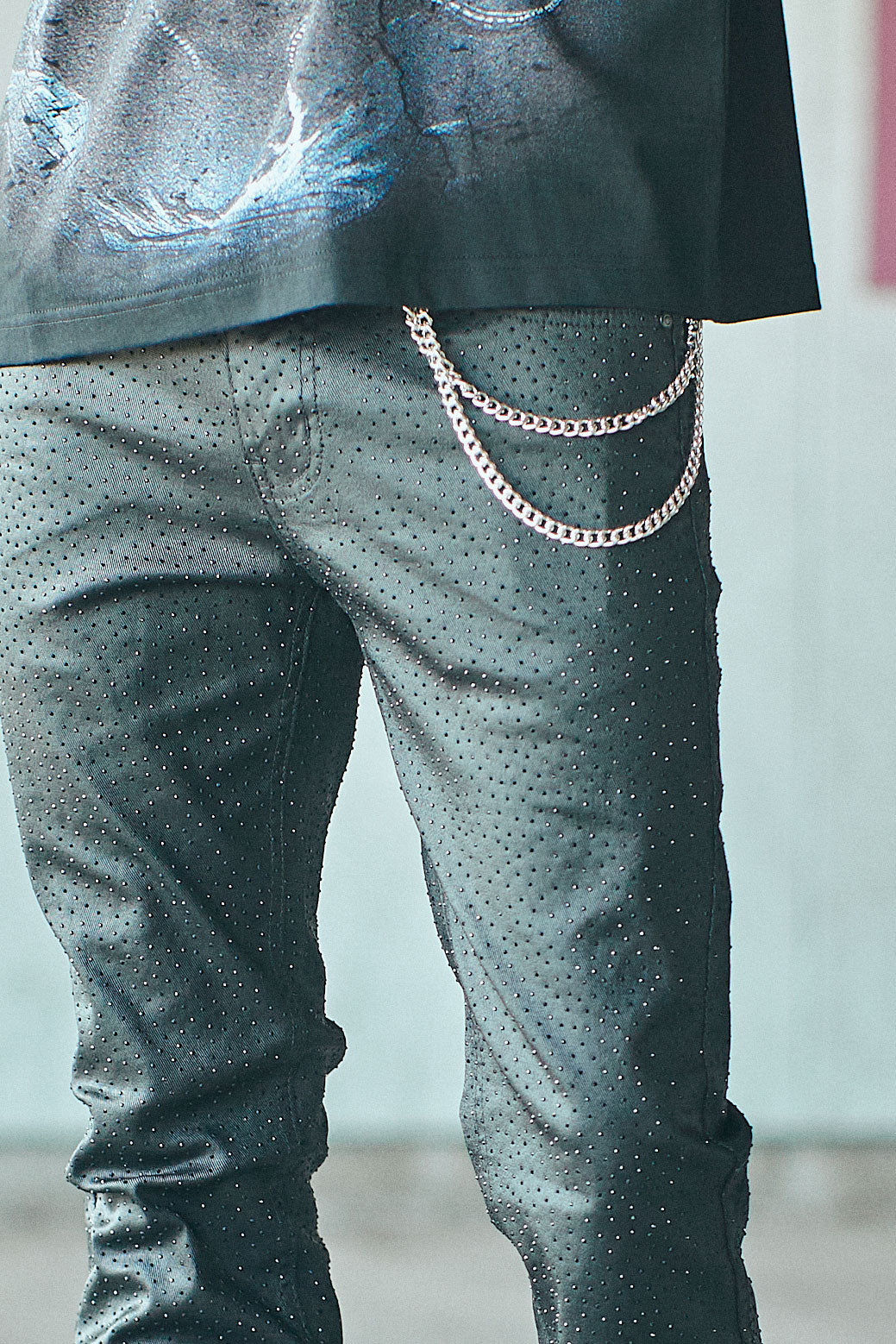 DESTROYER RHINESTONE JEANS