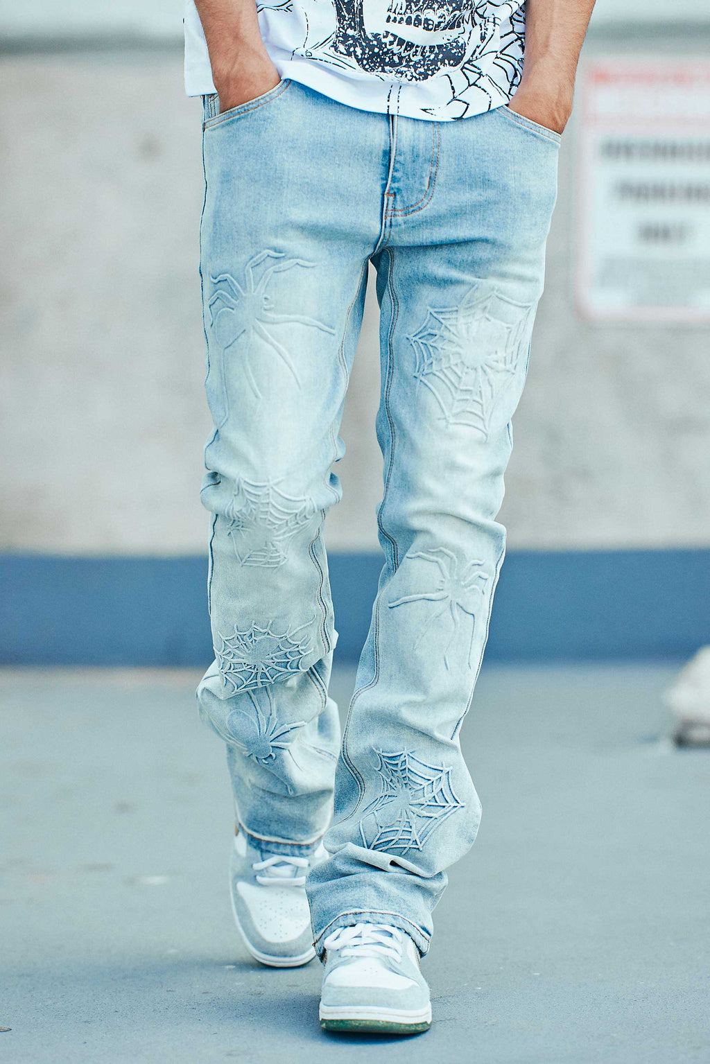 VENOM SKINNY FLARE JEANS