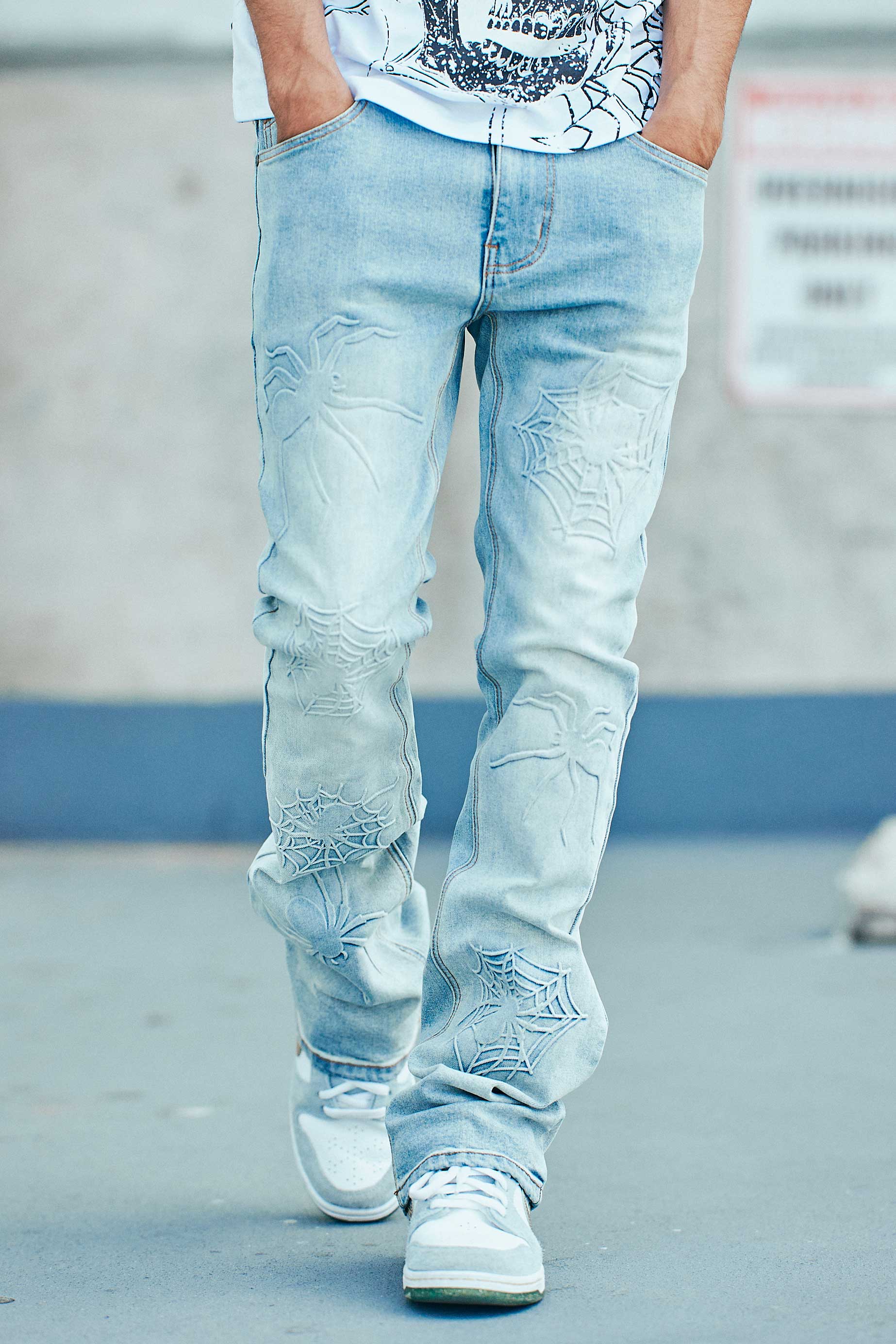 VENOM SKINNY FLARE JEANS