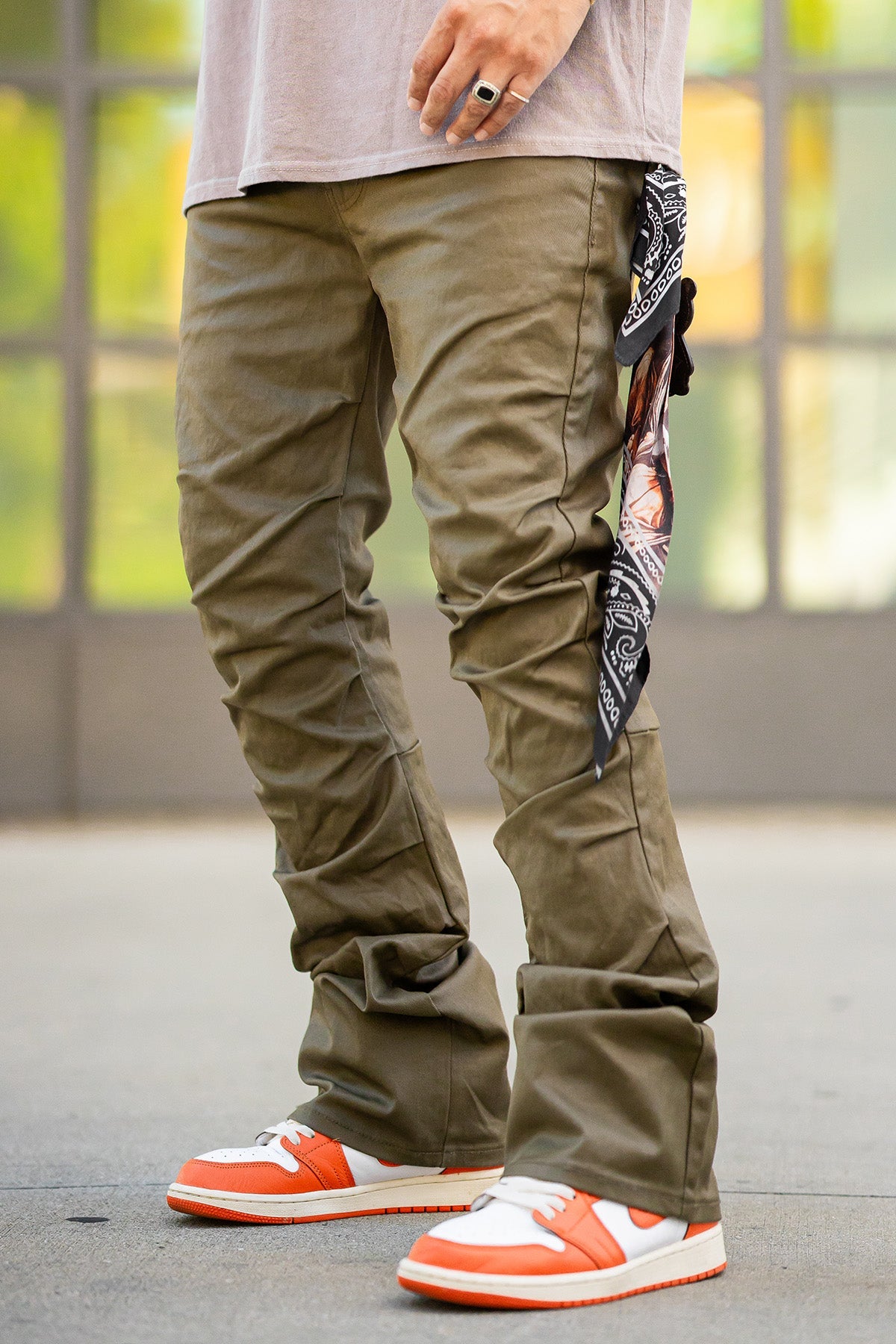 WAX+PLEAT FLARE PANTS