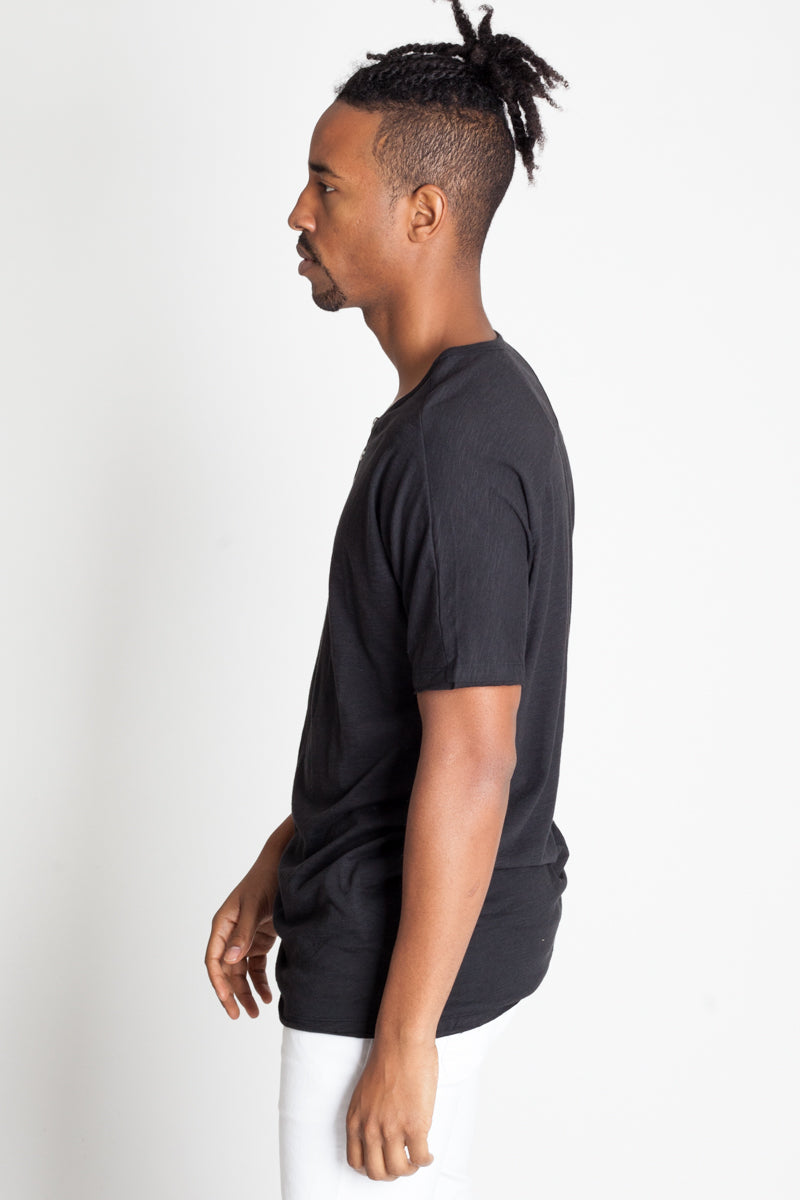 DOLMAN SLEEVE HENLEY TEE