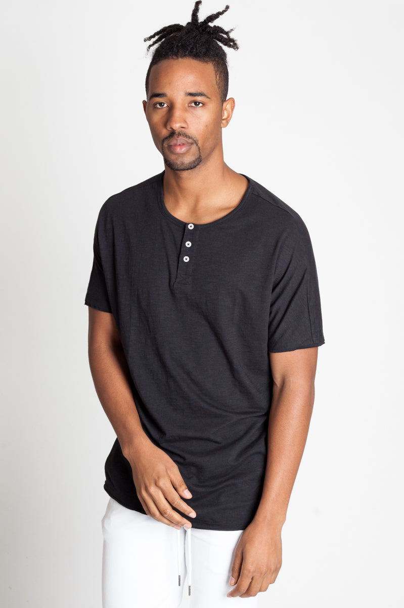 DOLMAN SLEEVE HENLEY TEE