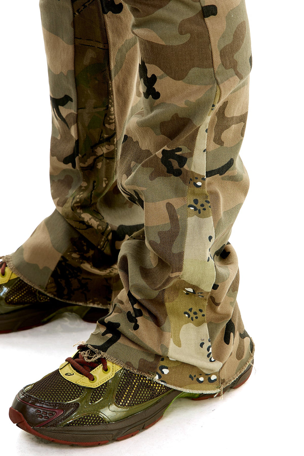 HUNTER'S MULTI FLARE PANTS